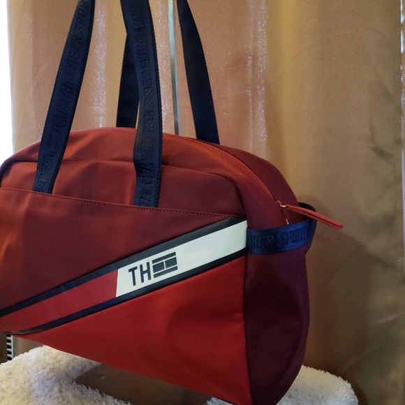 Tommy Hilfiger duffle bag - Picture 3 of 8